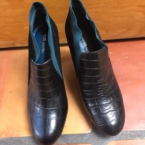 United Nude Women’s Black Heeled Booties